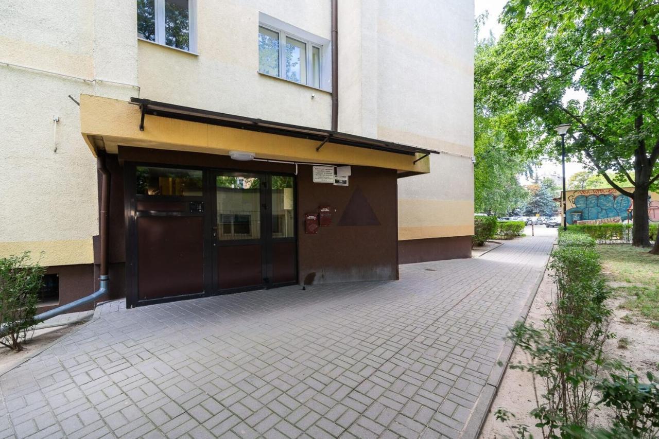 Al Niepodleglosci 75 Варшава Экстерьер фото